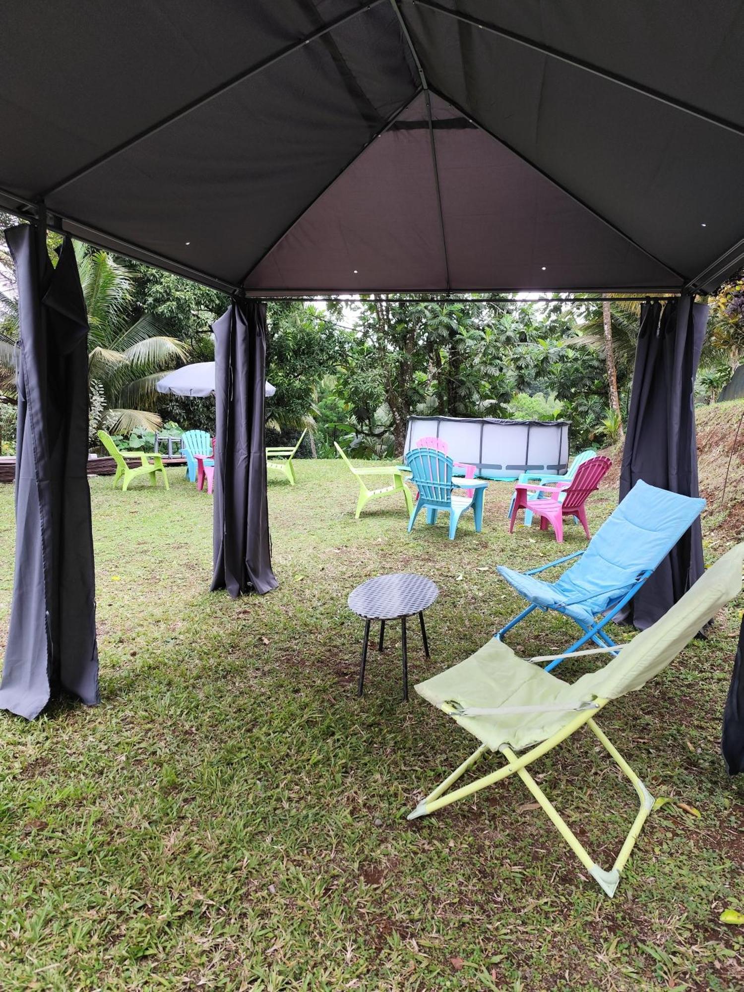 Camping A La Ferme Gros-Morne エクステリア 写真